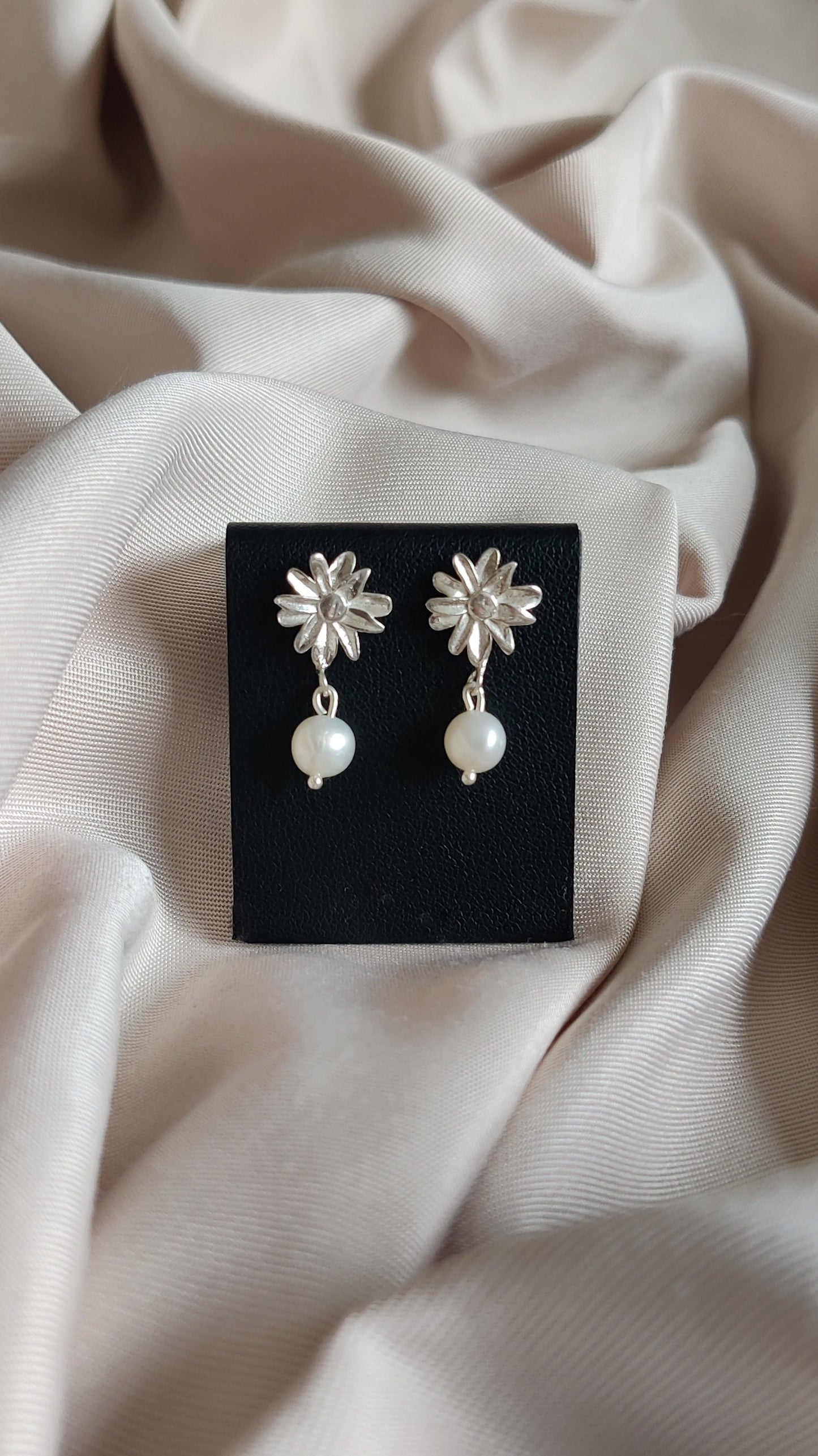 Boucles d’oreilles en argent 925 et perles d’eau douce