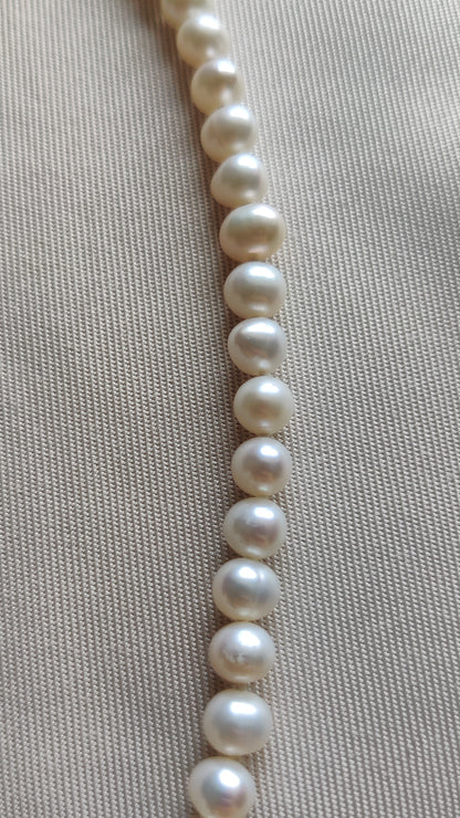 Bracelet en perles d’eau douce blanches