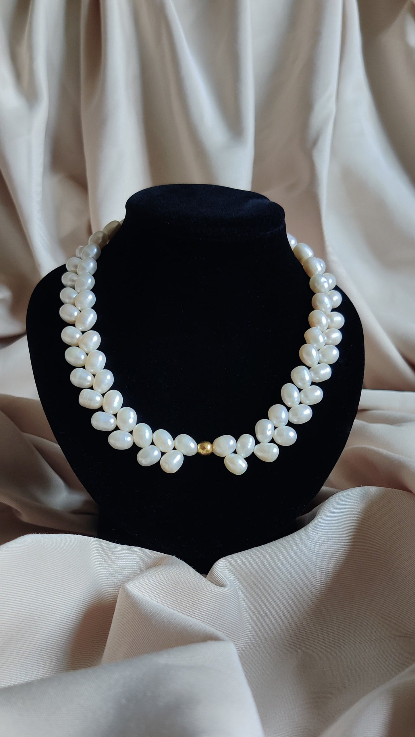 Collier en perles d’eau douce blanches