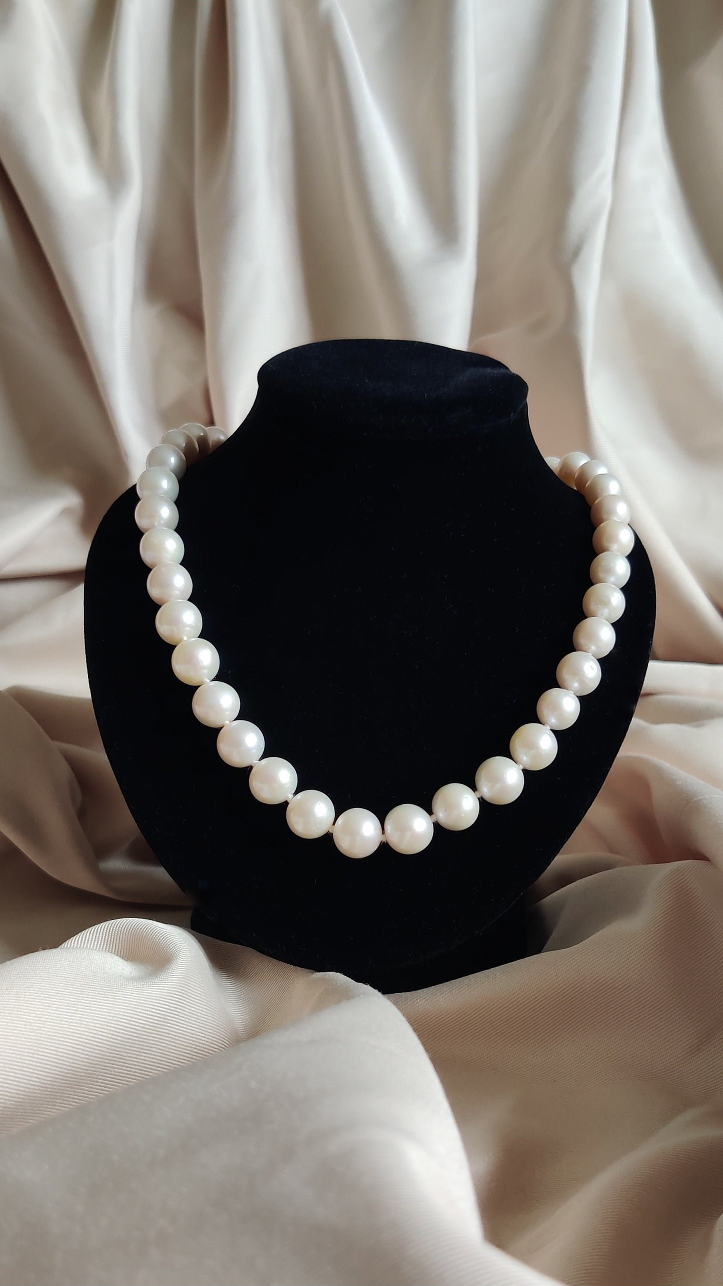 Collier en perles Edison