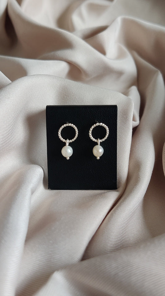 Boucles d’oreilles en argent 925 et perles d’eau douce